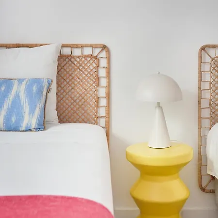 Apartamento & Sunny 10m To Beach, By Timecooler Setúbal